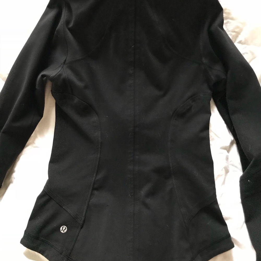 Lululemon define jacket 🏋️‍♀️ - Picture 7 of 7